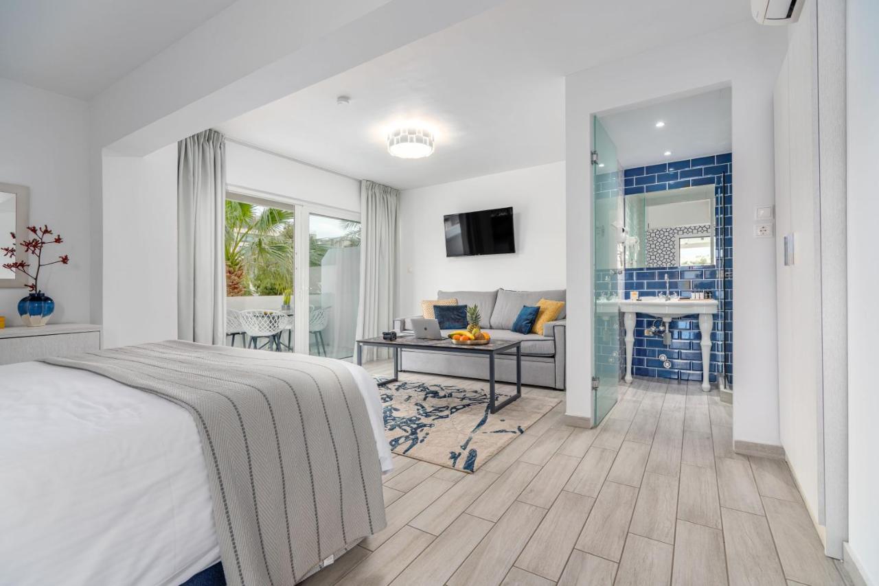 Family Room Side Sea View