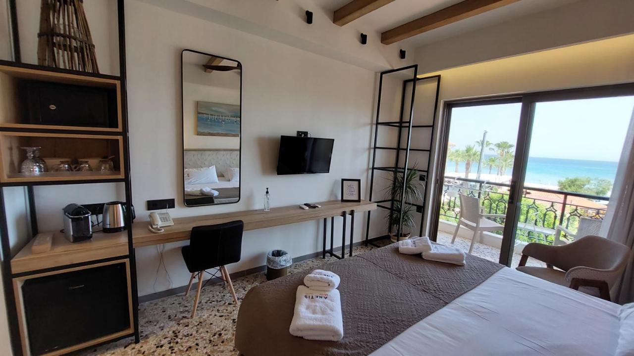 Deluxe Double or Twin Room Sea View