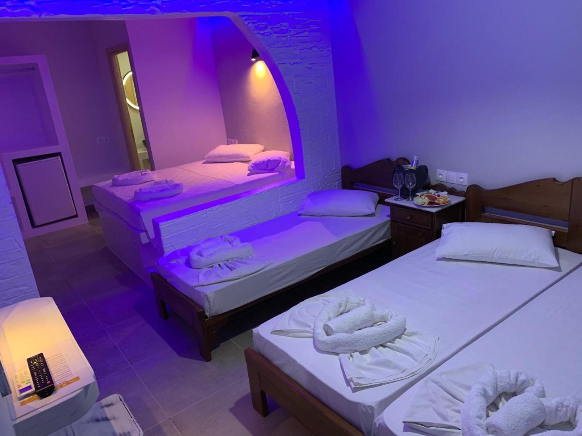 Apartment with Balcony,1255088182:JPEG