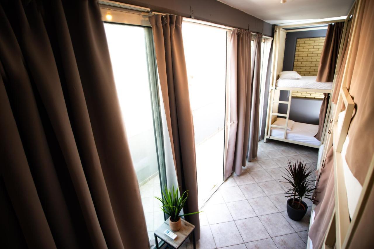 Bed in 6-Bed Mixed Dormitory Room  with Private Terrace,1263290431:JPEG