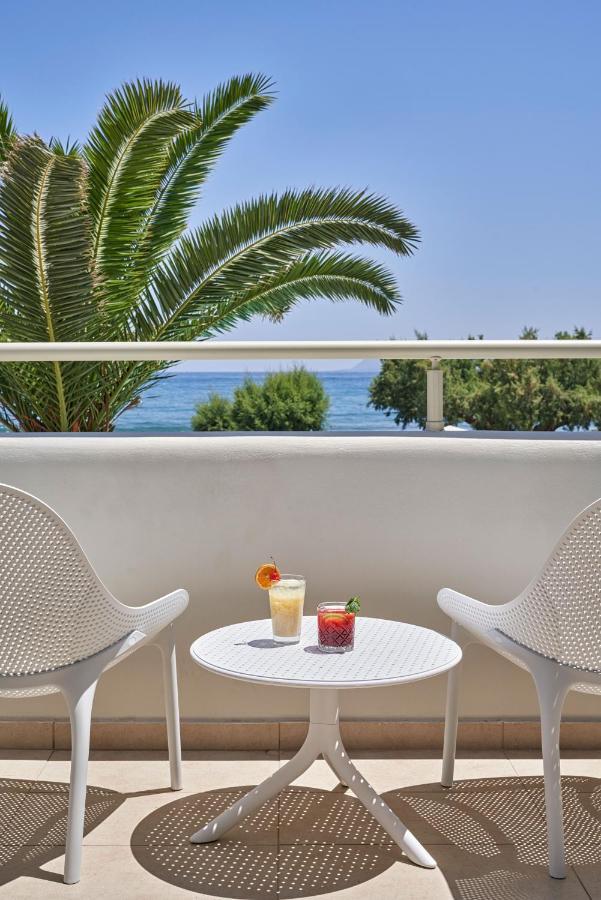 Standard Room with Sea View,1264252888:JPEG