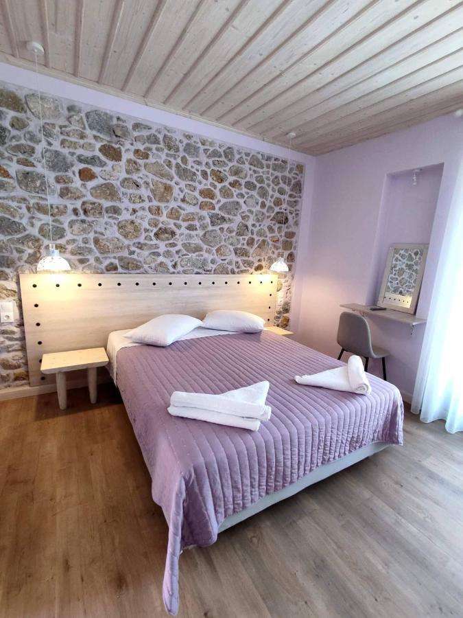 Doppelzimmer mit Balkon