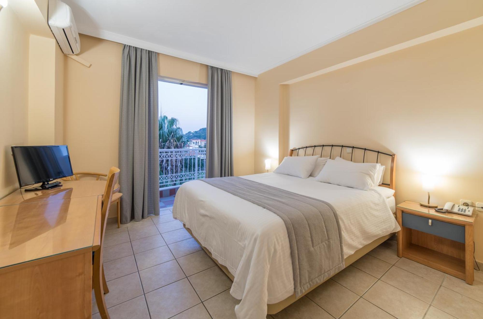 Two-Bedroom Apartment Side Sea View