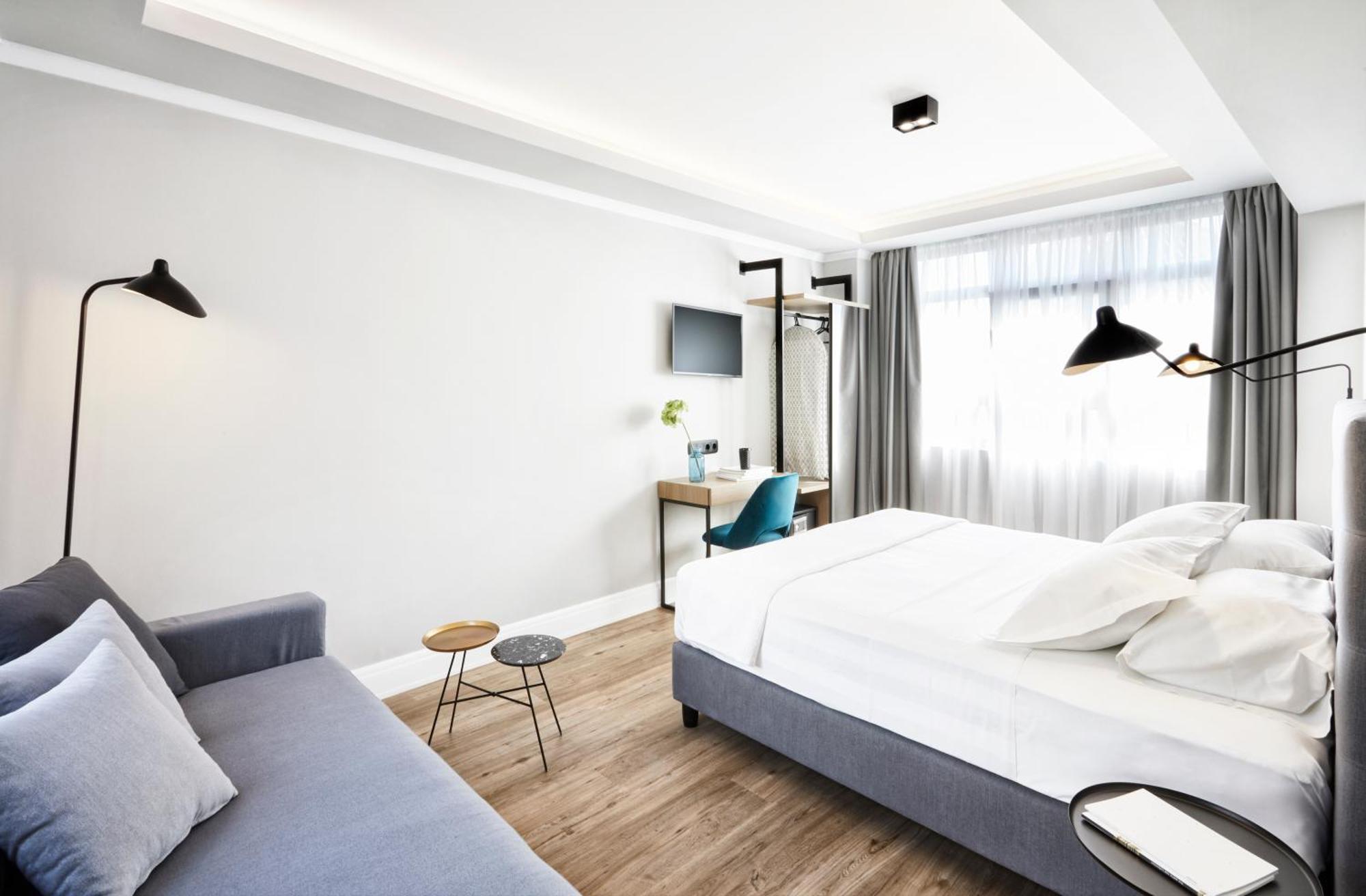 Junior Suite Urban View