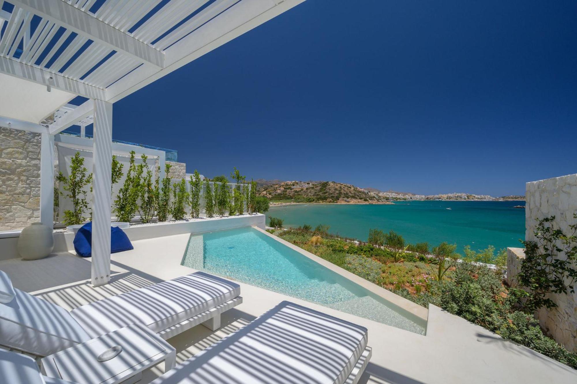 Grand Suite mit direktem Meerblick und eigenem beheizten Pool