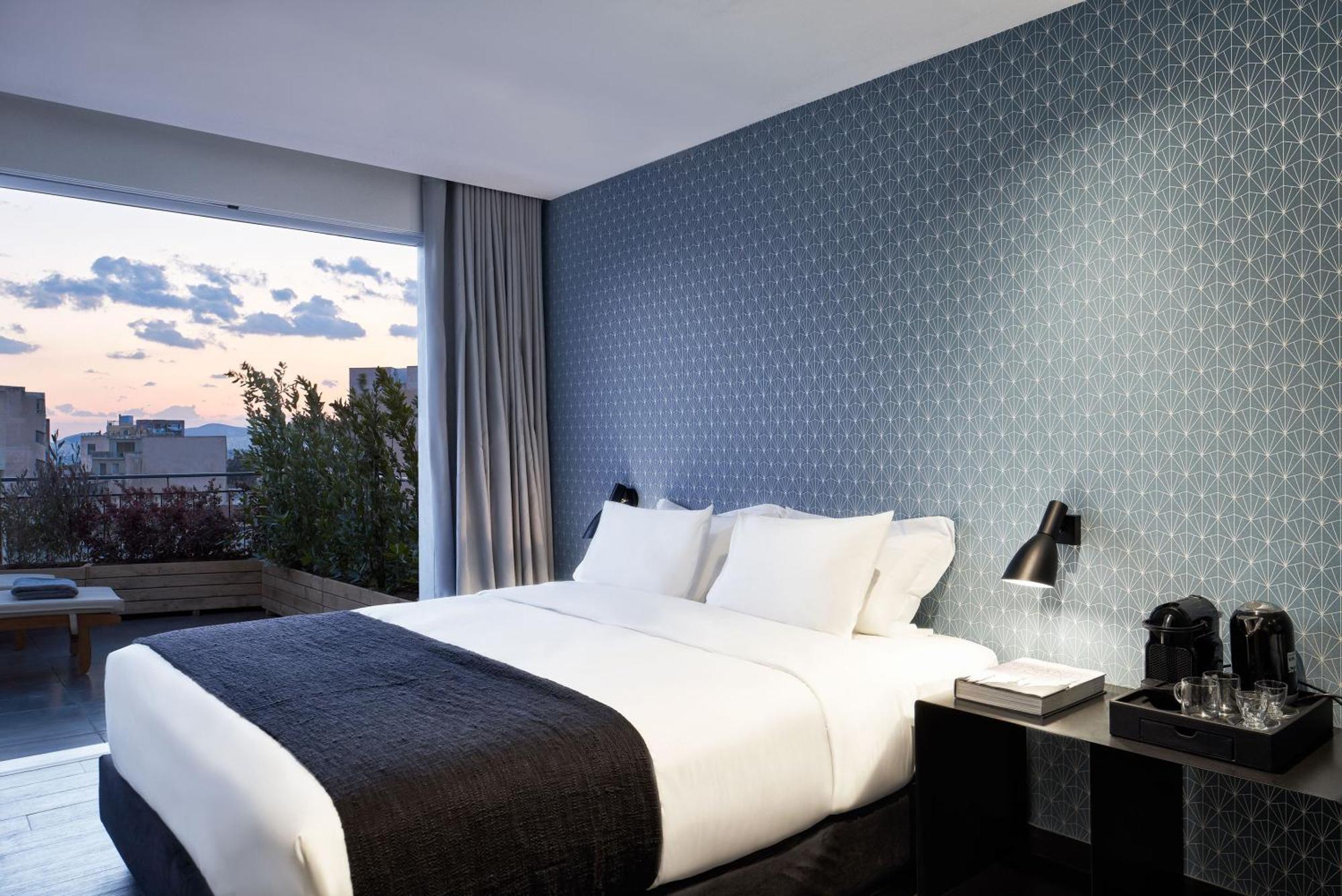 Loft com Vista da Cidade de Atenas e Banheira de Hidromassagem