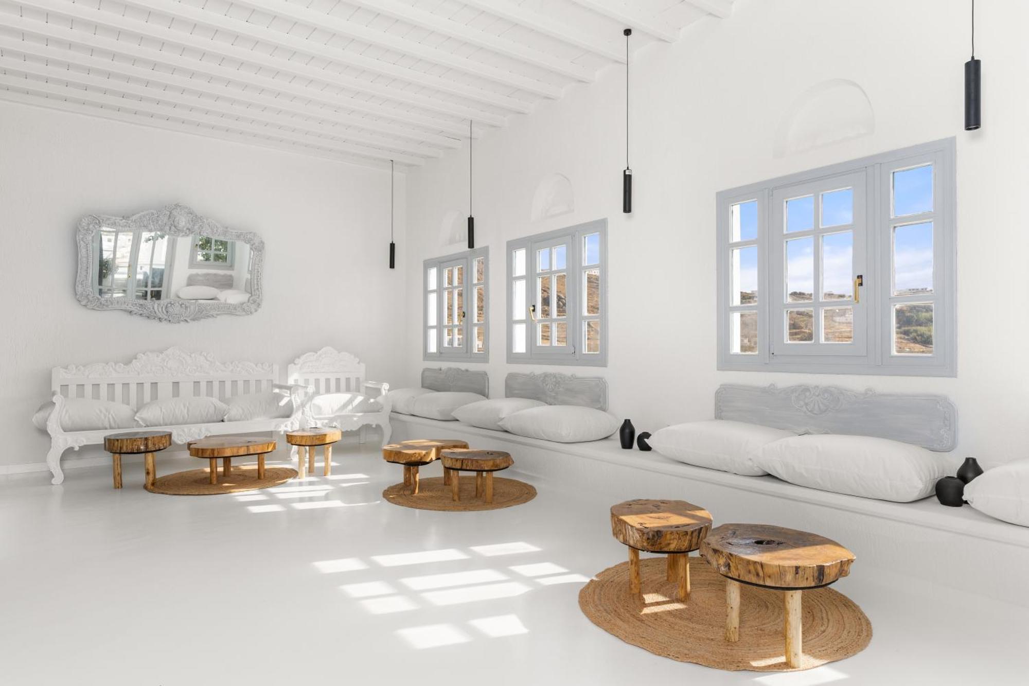 Friends & Family Room Sea View,1414211330:JPEG