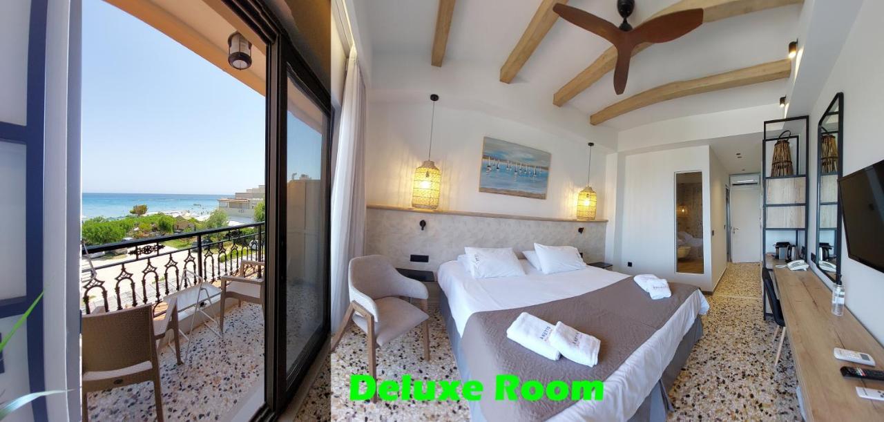 Deluxe Double or Twin Room Sea View