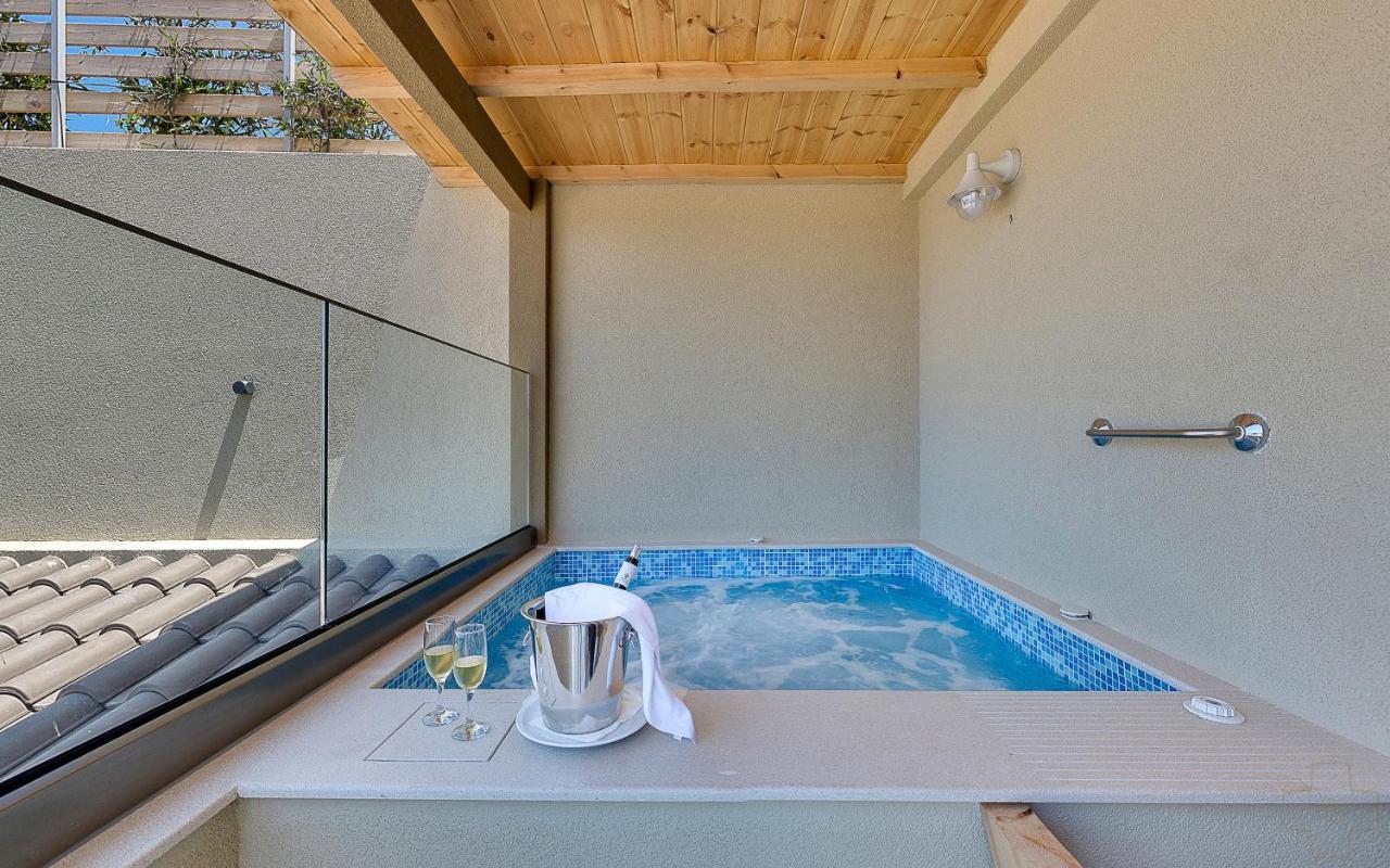 Apartament typu Suite z wanną z hydromasażem