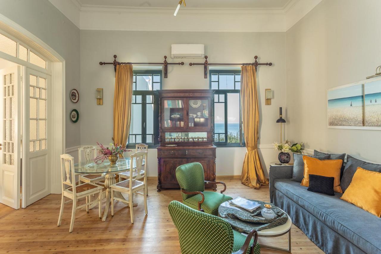Deluxe Suite with Sea View
