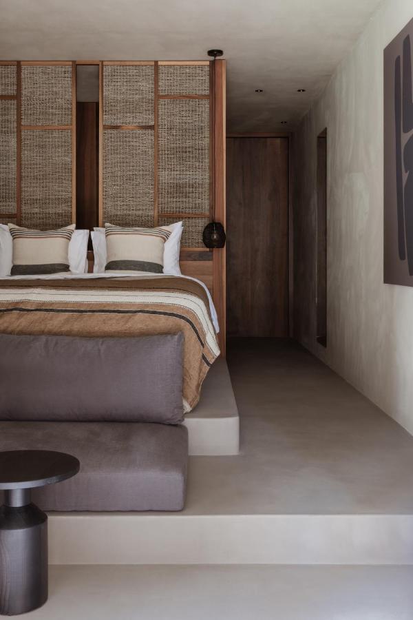 Deluxe Double or Twin Room Pool Access