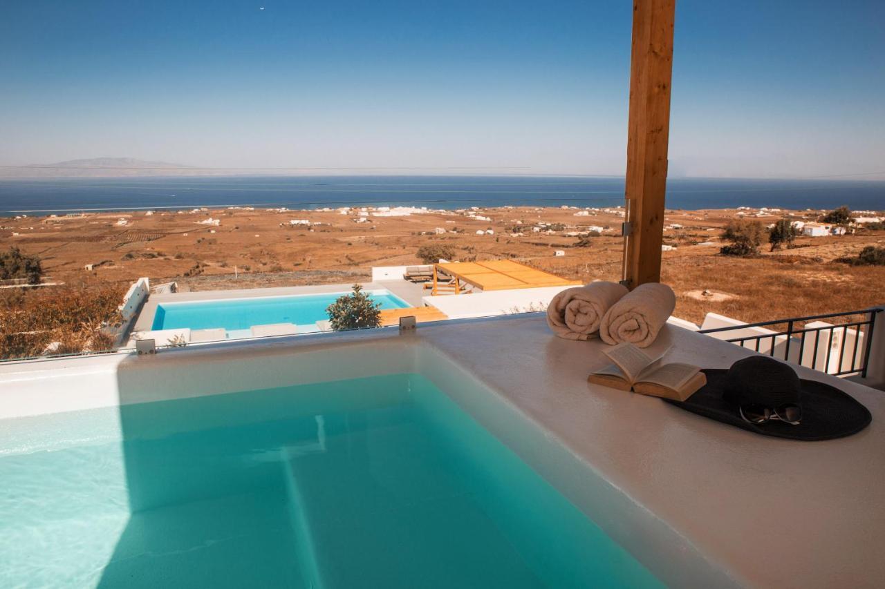 Deluxe Suite mit Panoramablick auf das Meer und Whirlpool im Freien