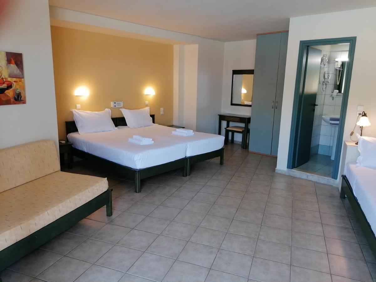 2-Bedroom Family Apartment Pool view