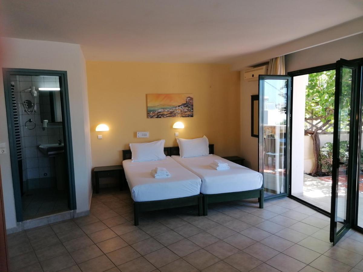 2-Bedroom Family Apartment Pool view