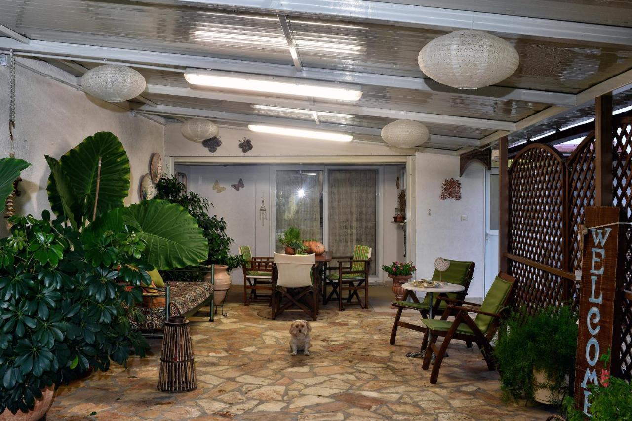 One-Bedroom Chalet,1499803273:JPEG