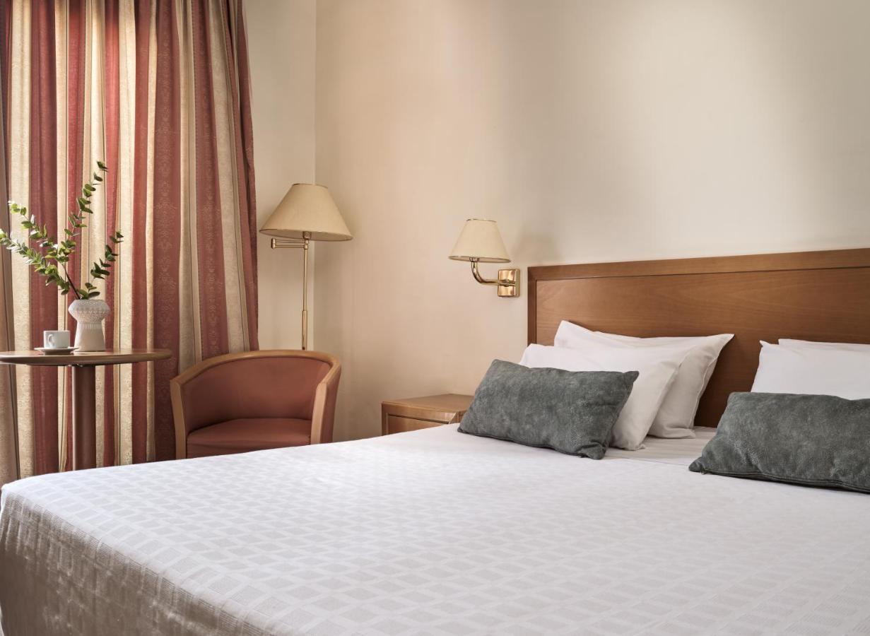 Superior double or twin balcony CityView