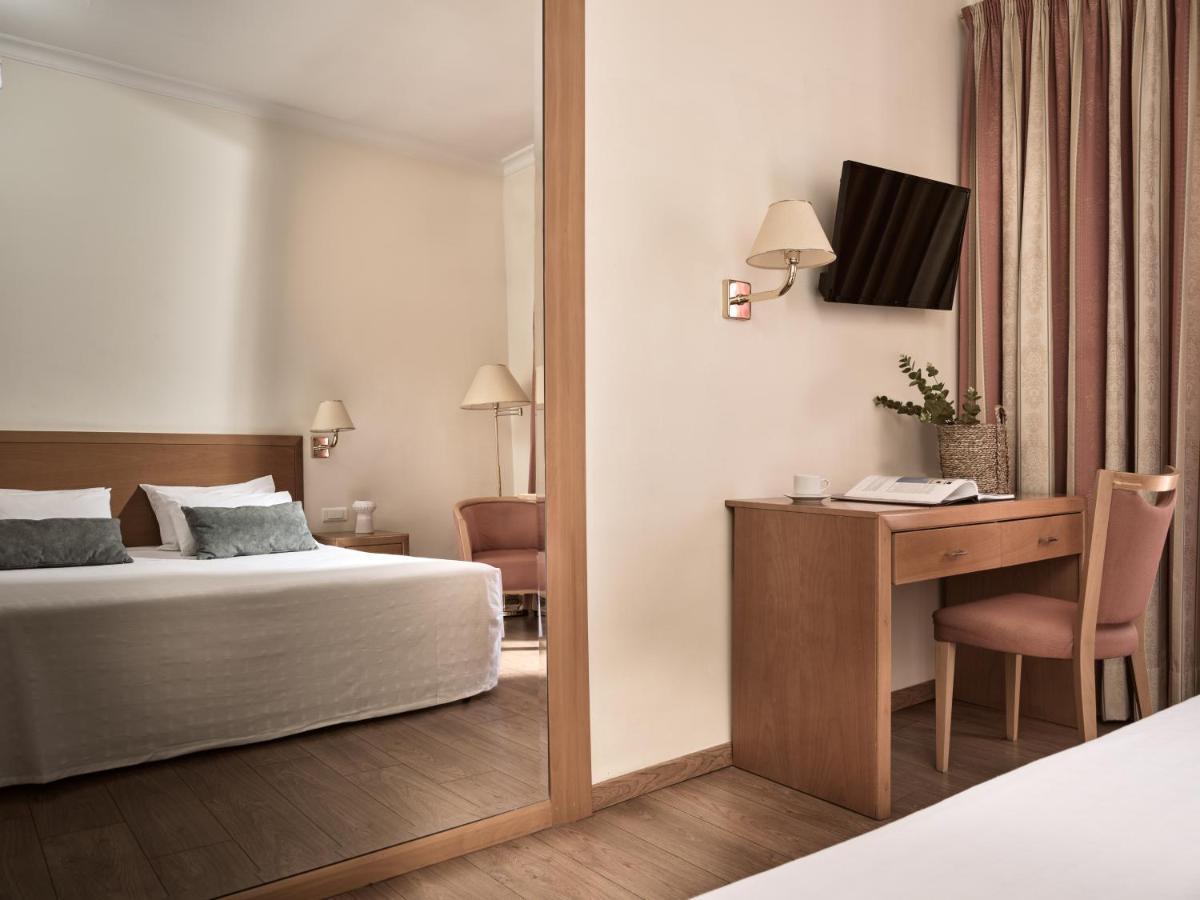 Superior double or twin balcony CityView