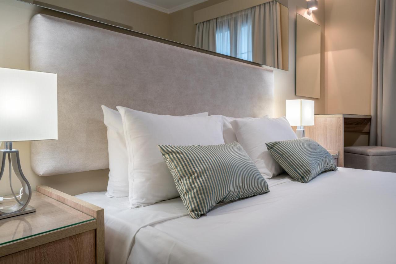 Double or Twin Room Garden View