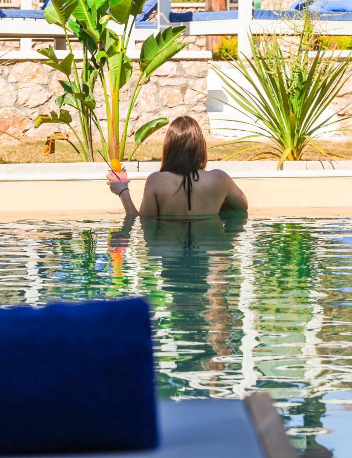 Junior Suite mit Gemeinschaftspool