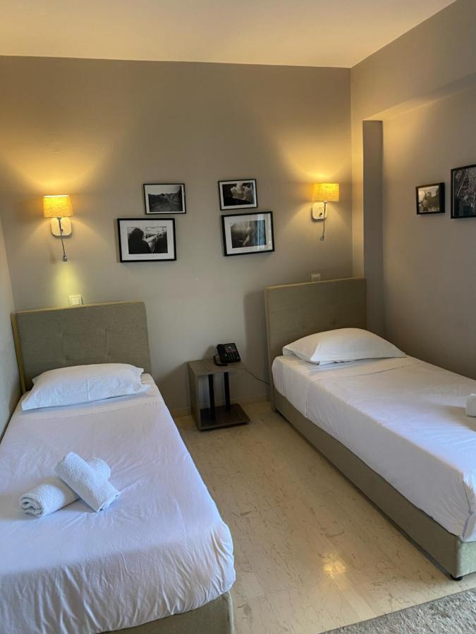 Quarto Standard com 2 Camas de Solteiro