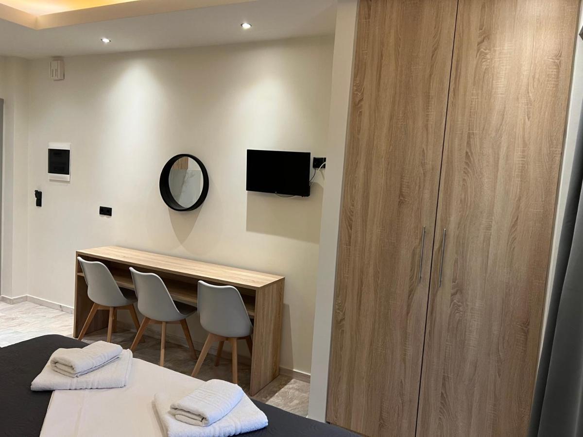 Triple Room,1392406391:JPEG