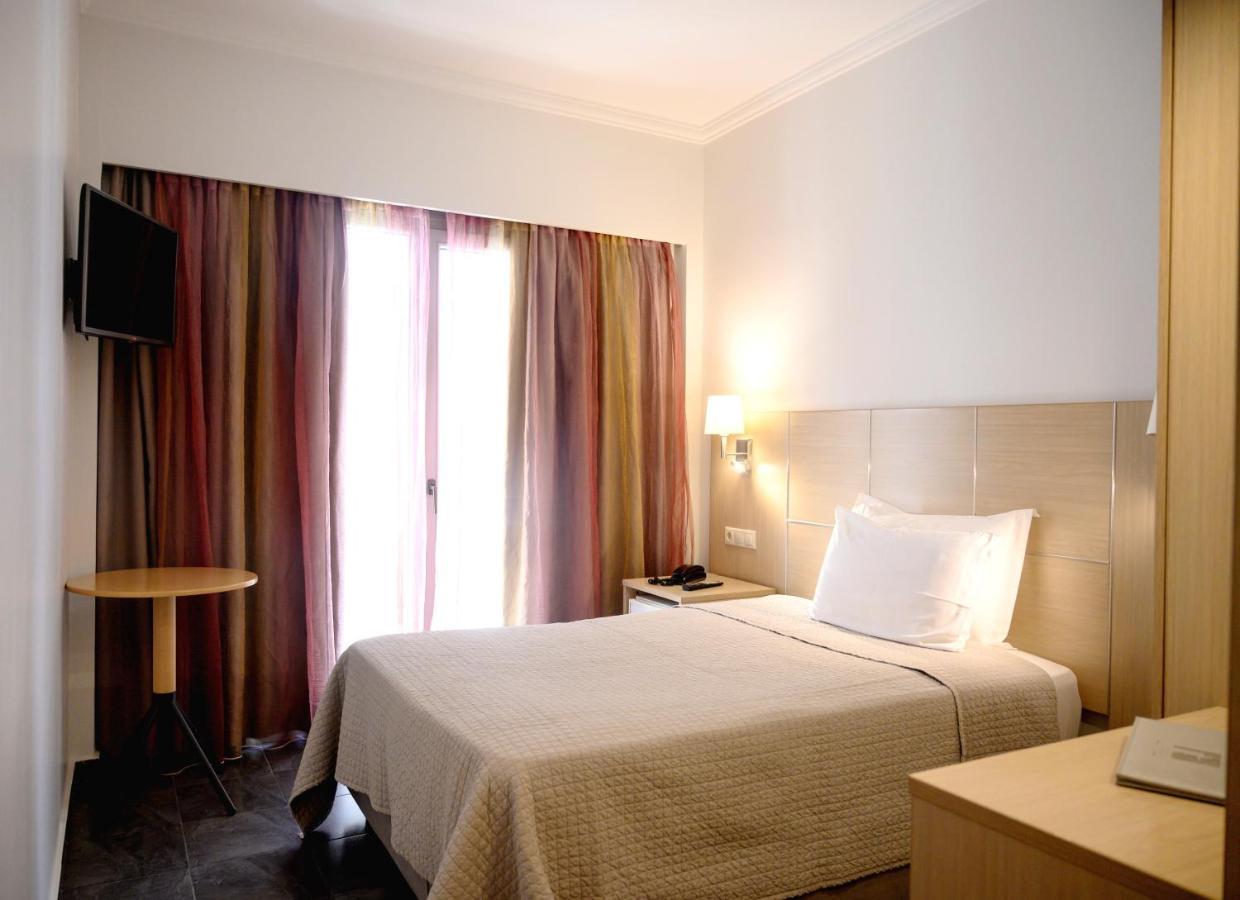 Single Room,1397907245:JPEG