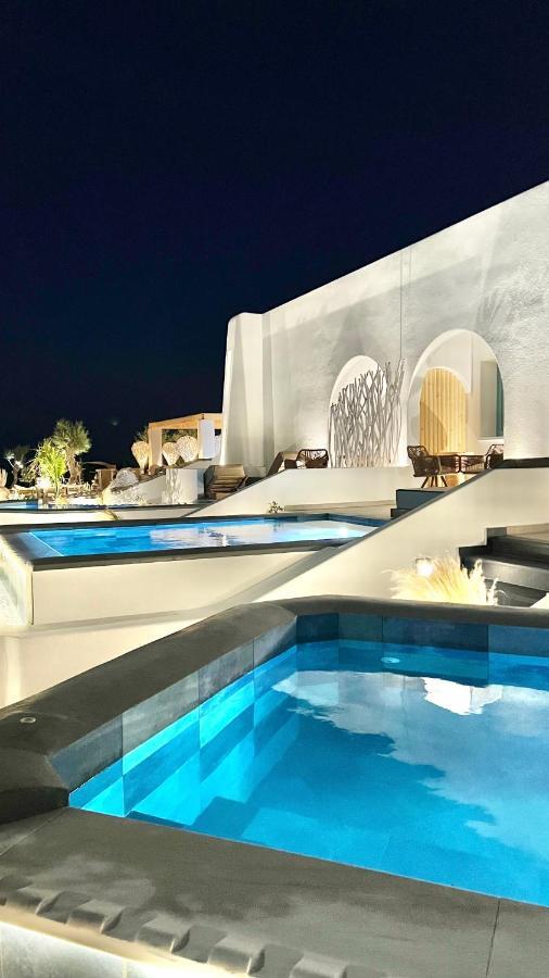 Luxury Beachfront Plunge Pool Suite,1402993562:JPEG