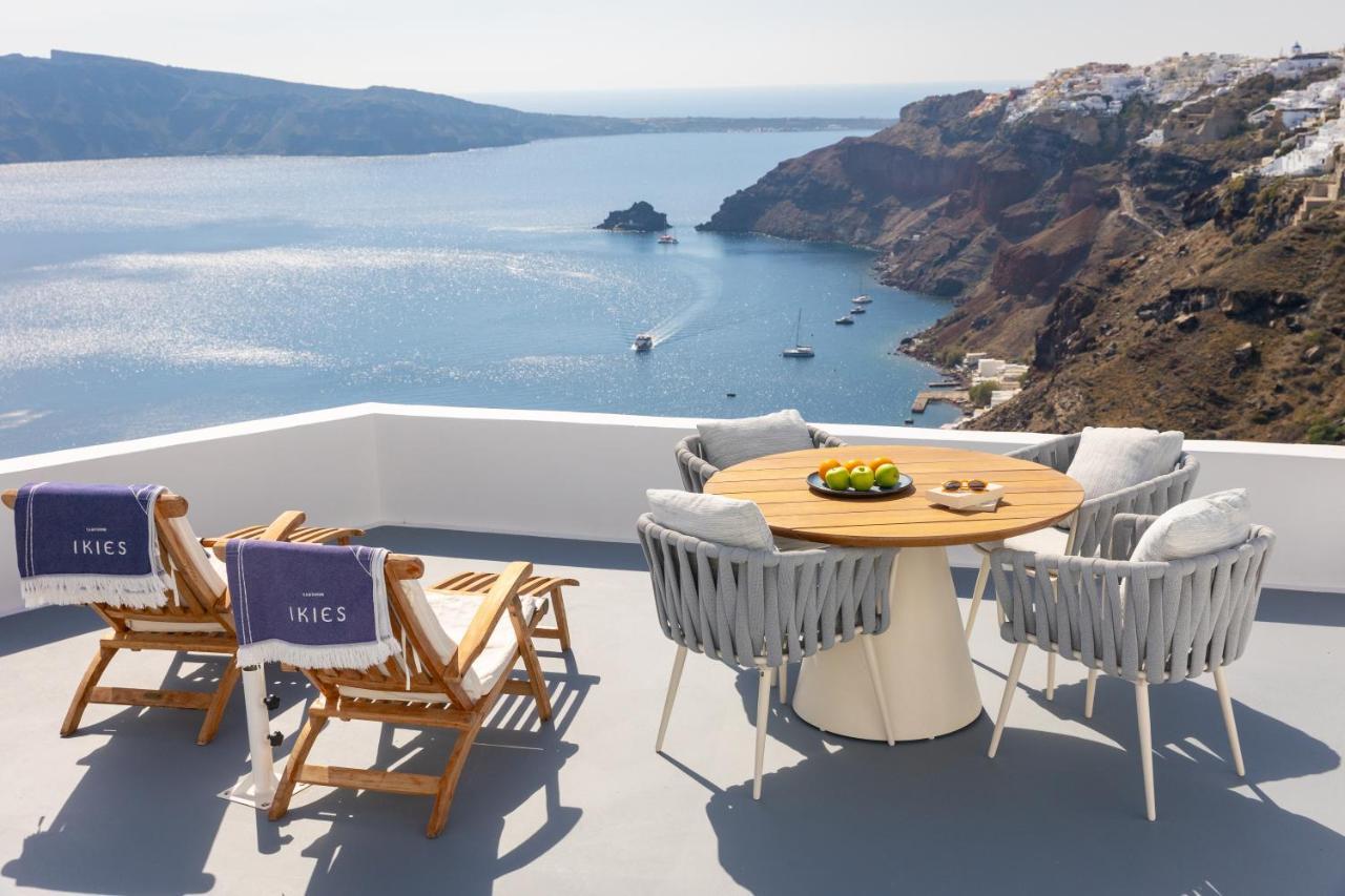 The Winemaker's Suite with Hot Tub & Caldera View