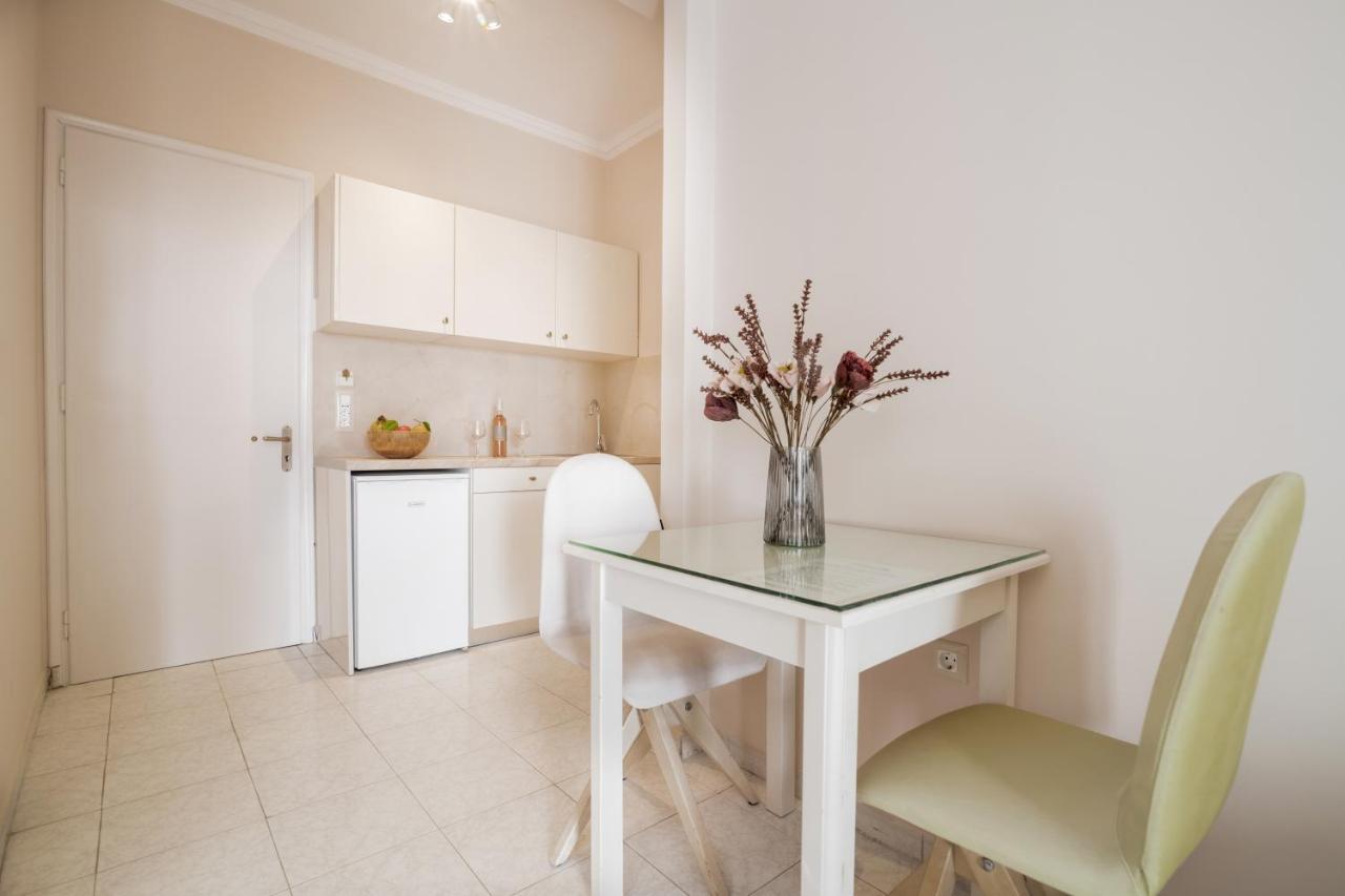 One-Bedroom Apartment Garden View