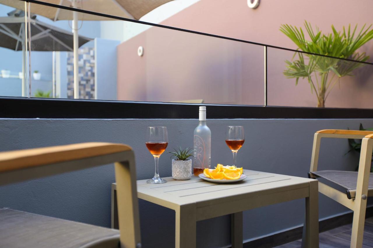 Deluxe Studio,1592888948:JPEG