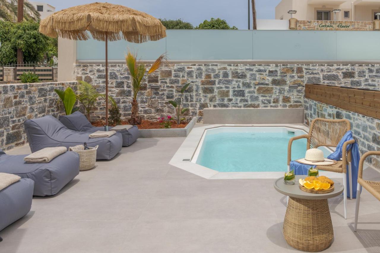 Suite mit 2 Schlafzimmern und eigenem Pool.