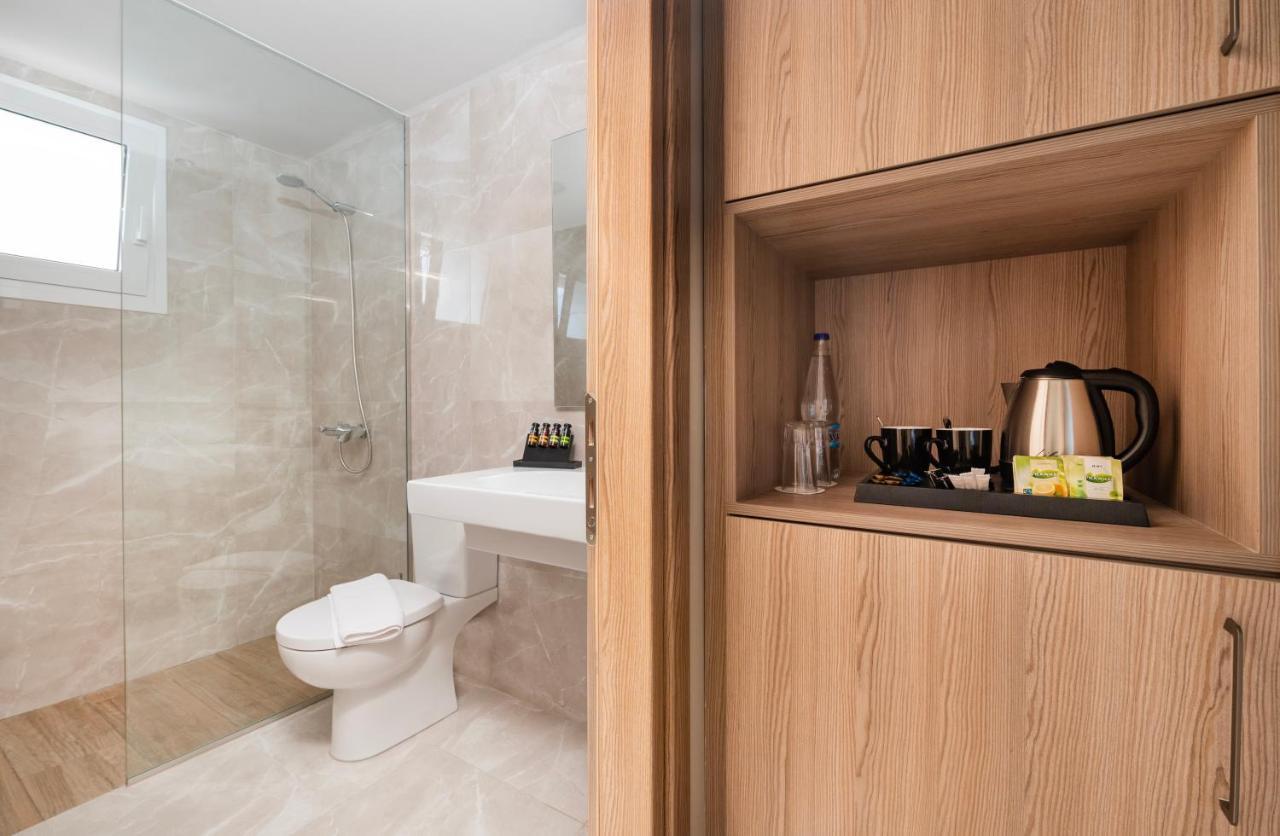 Basic Triple Room