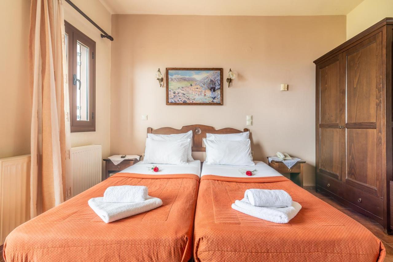 Deluxe Triple Room,1421770974:JPEG