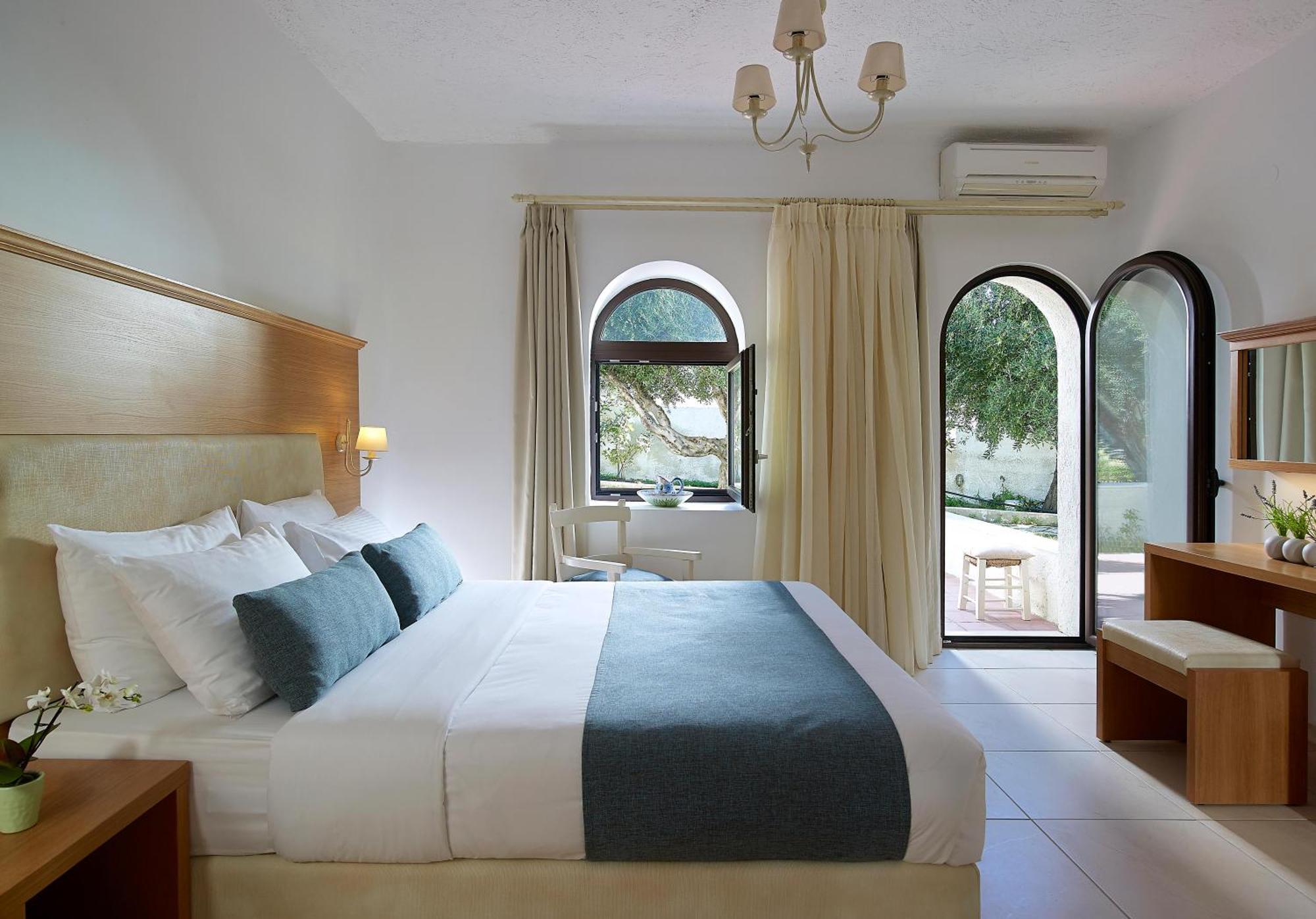 Double Room Garden View,1432171288:JPEG