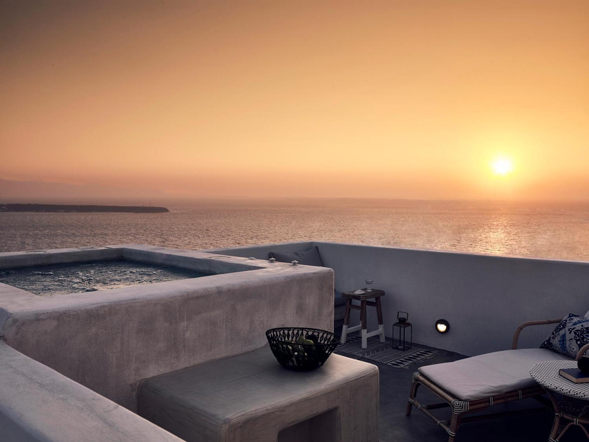 Sunset & Sea View Suite with Jacuzzi,1548728332:JPEG