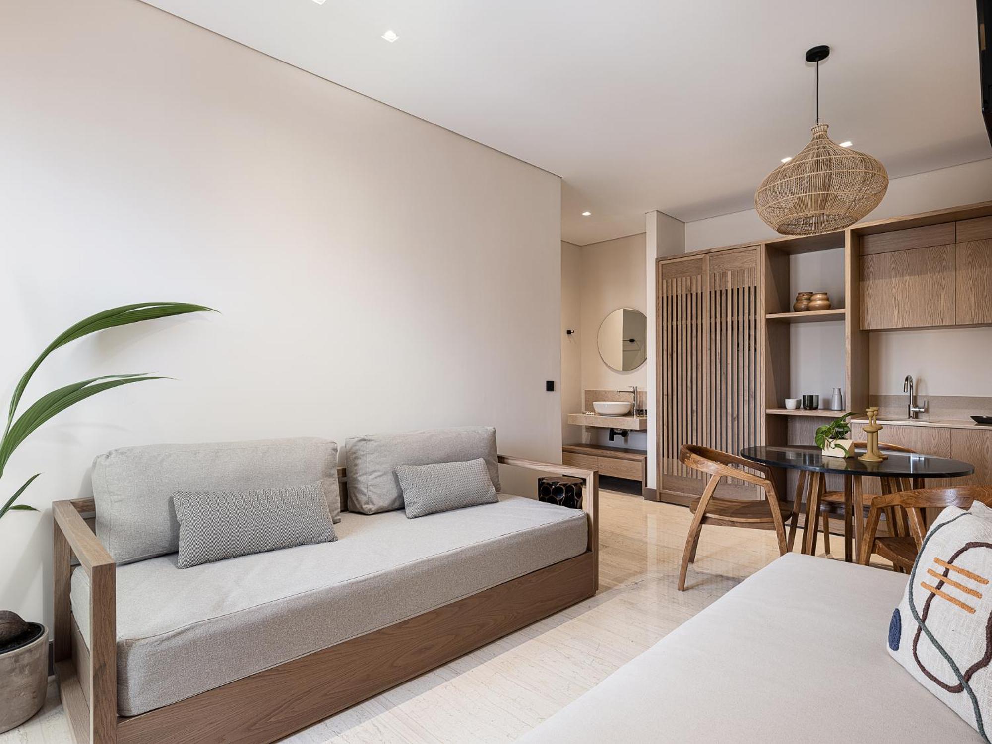 One-Bedroom Apartment