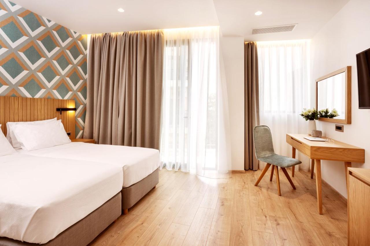 Double or Twin Room Balcony
