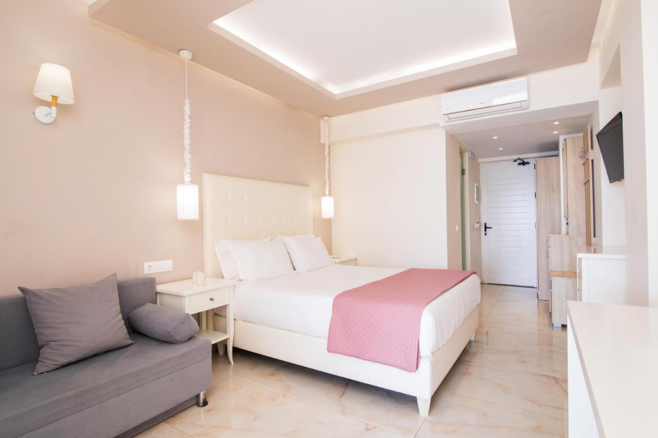 Junior Suite Private Pool