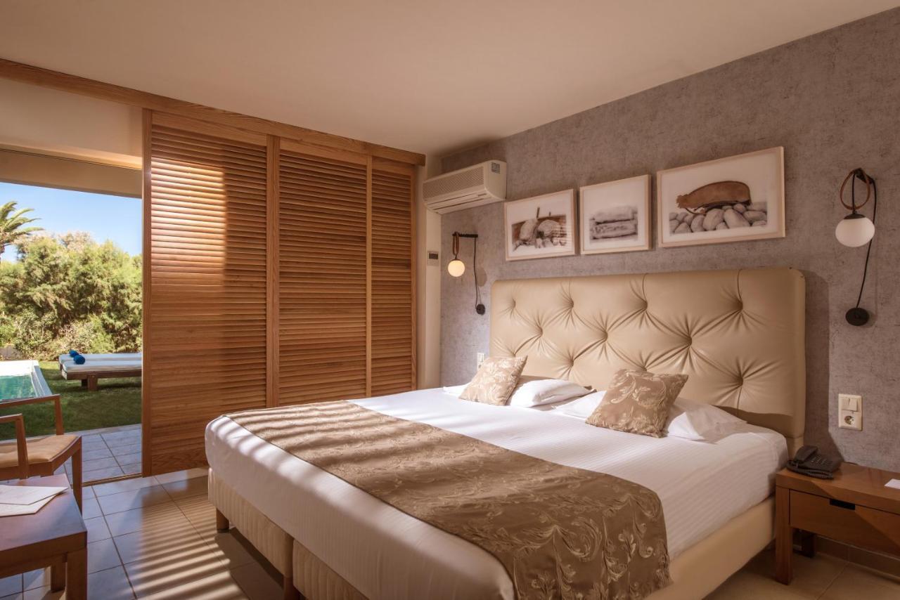 Double Room Private Pool
