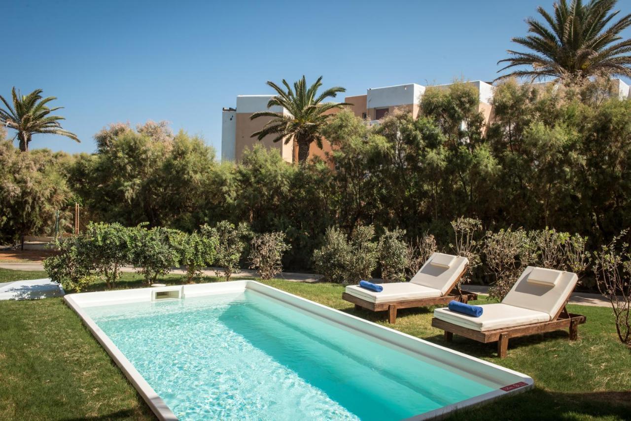 Double Room Private Pool