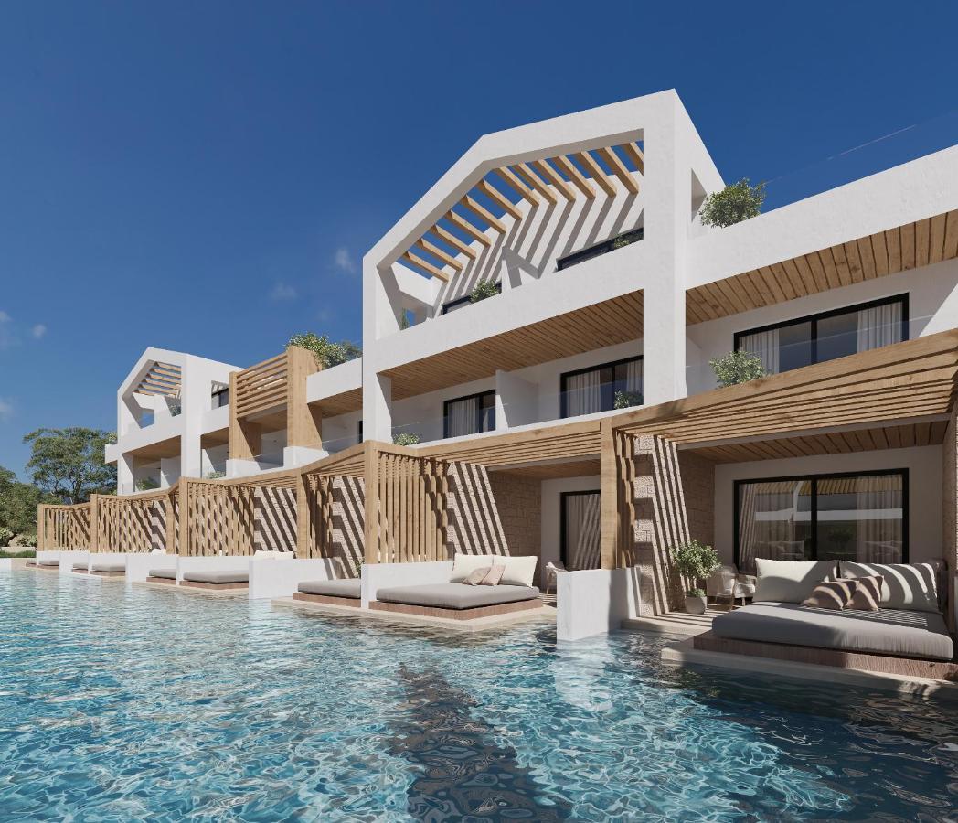 Chambre Double ou Lits Jumeaux de Luxe avec Accès Piscine