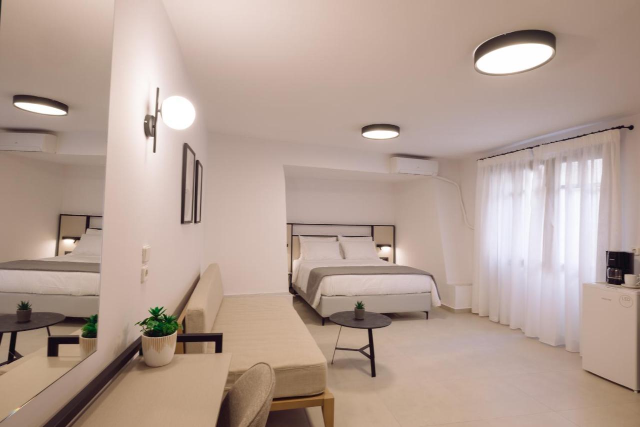 Deluxe Room,1498666441:JPEG