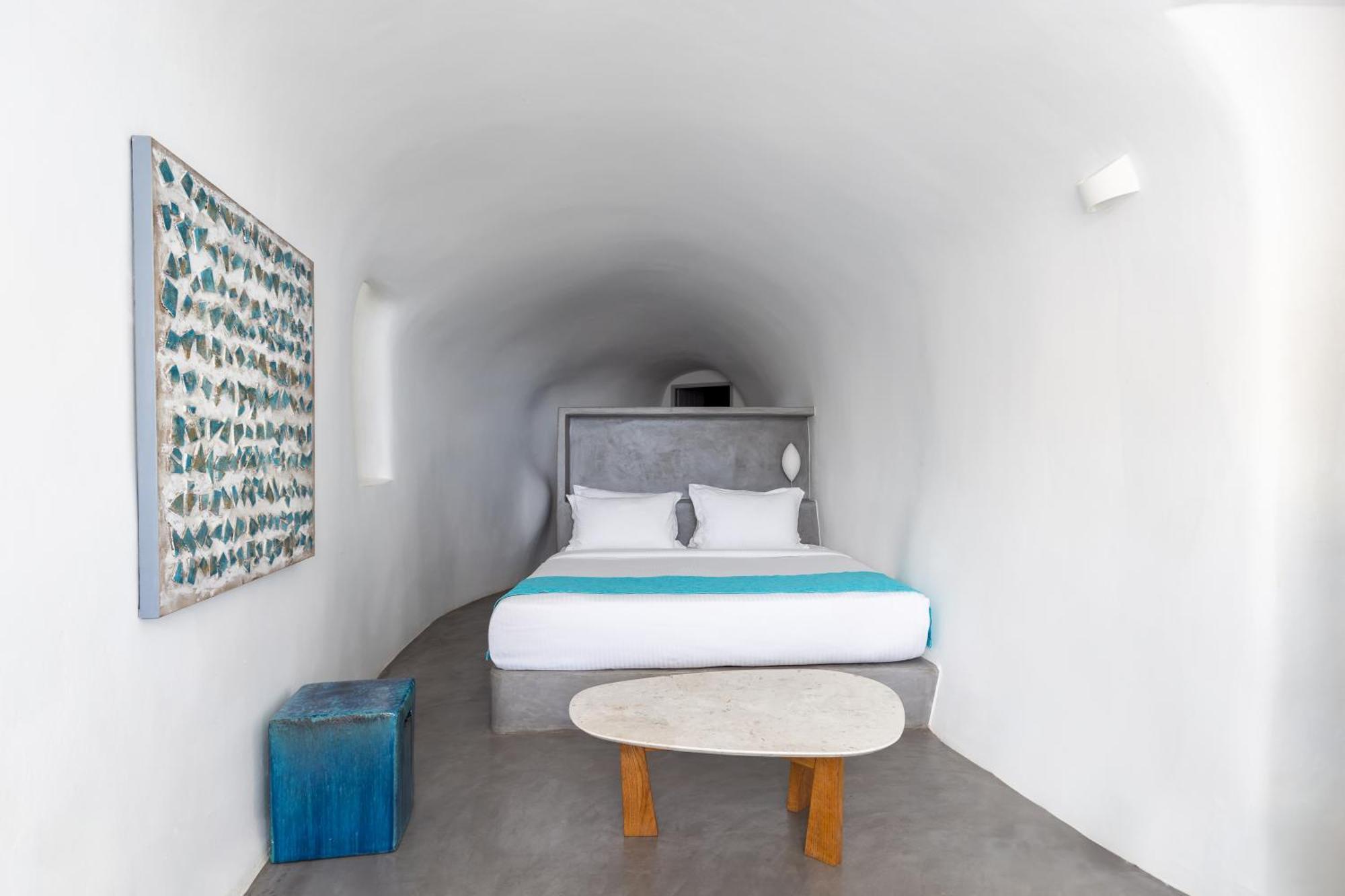 Cave Suite Sea View