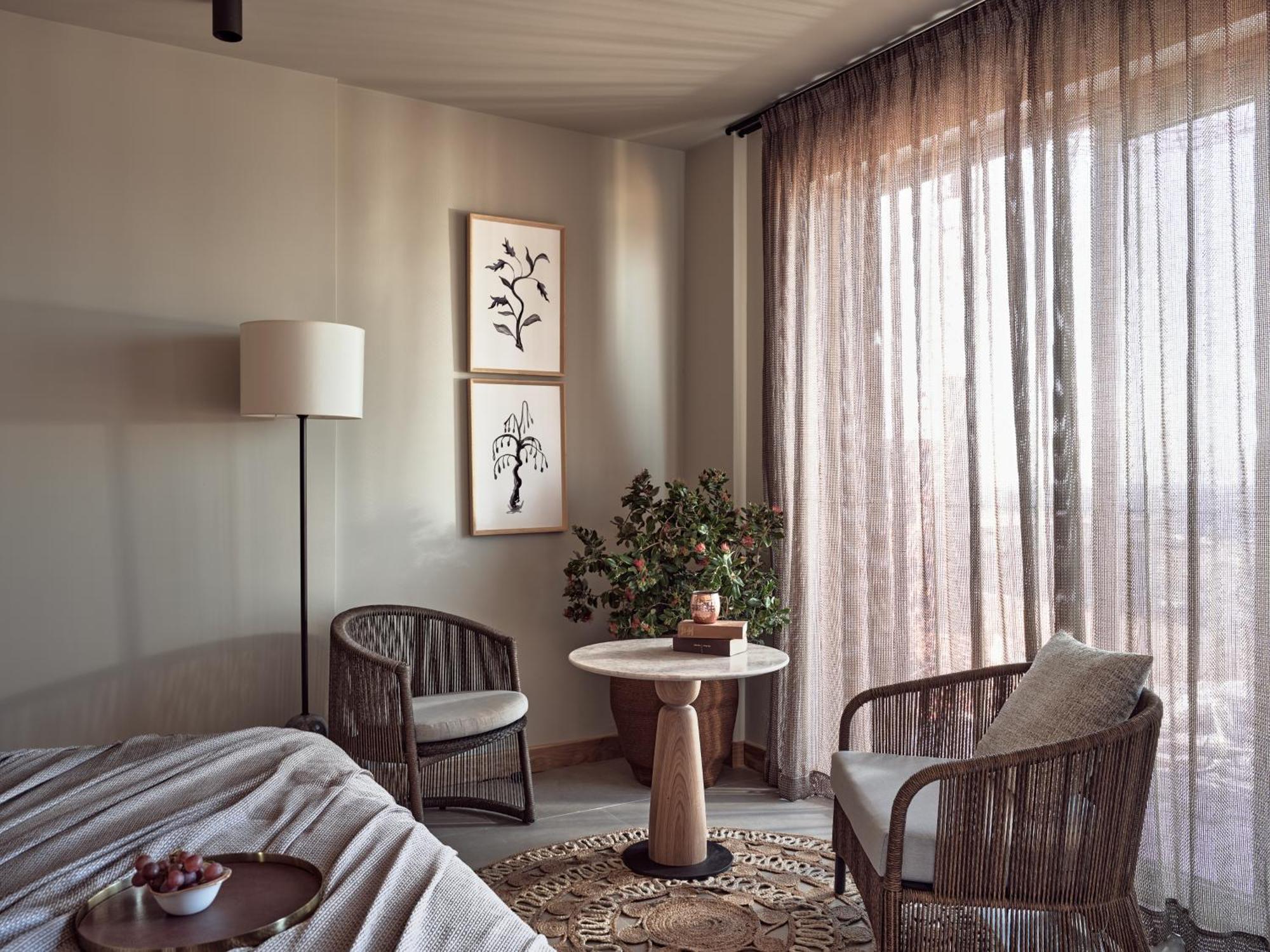 Grand Deluxe King Room with Sea View