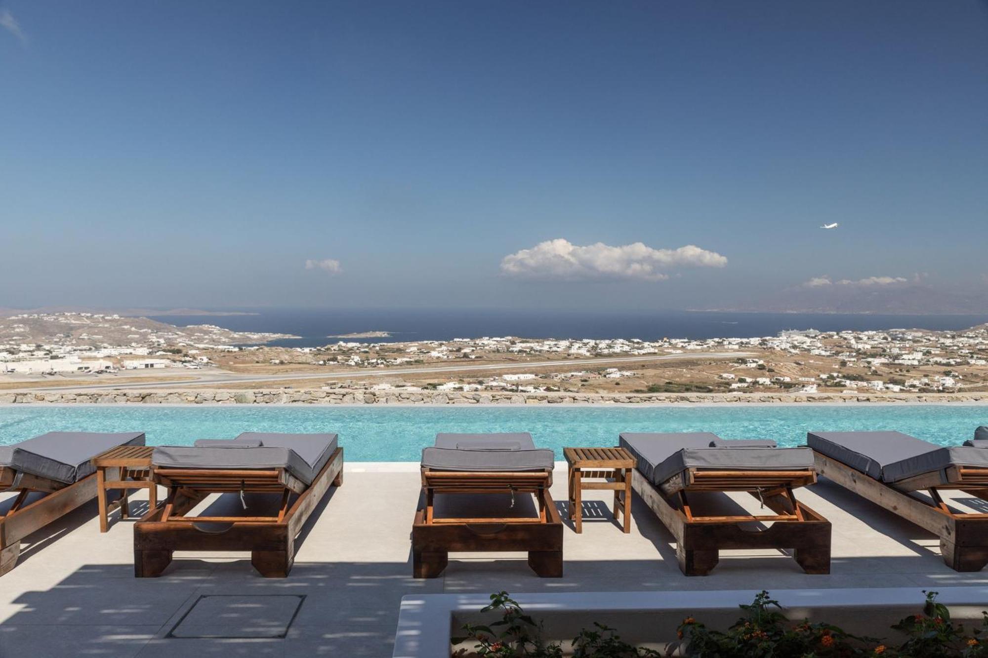 Suite Executiva com Vista Mar e da Piscina