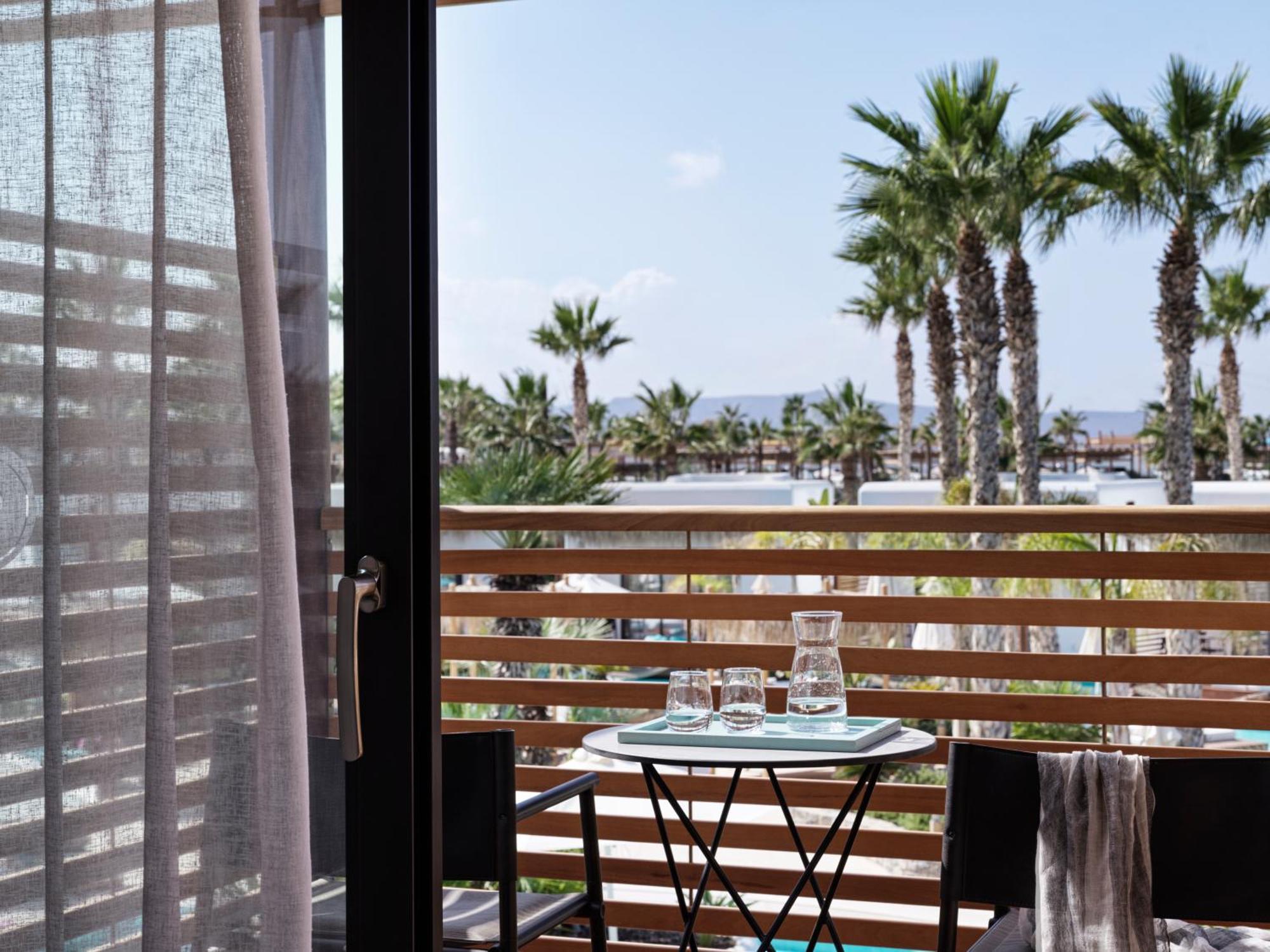 Luxury Double Room Pool View