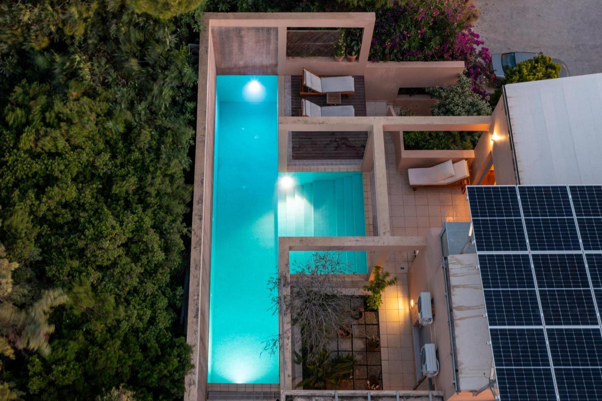 Unlimited Blue Chania One Bedroom Summer House