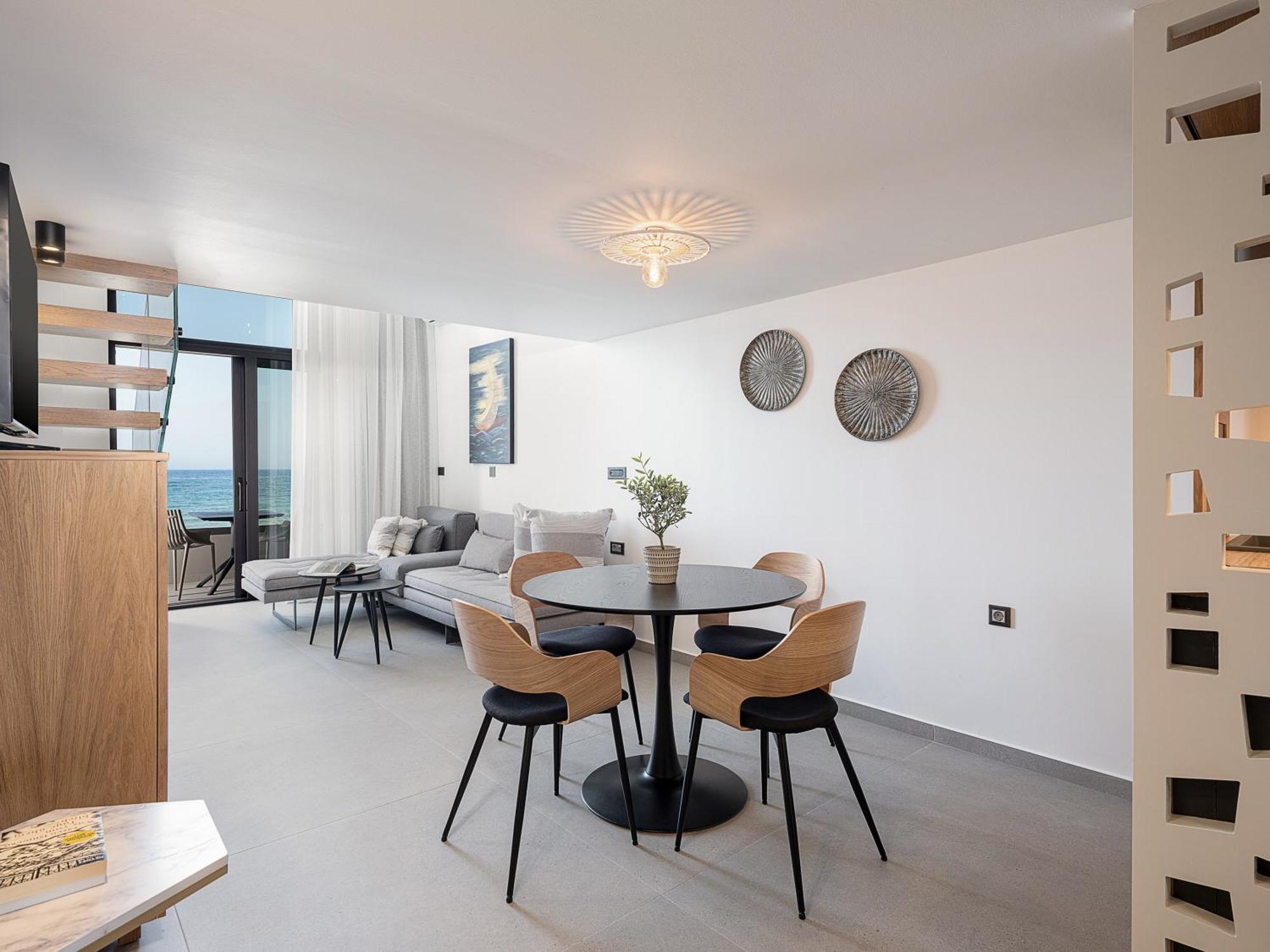 Superior Maisonette Suite Direct Sea View
