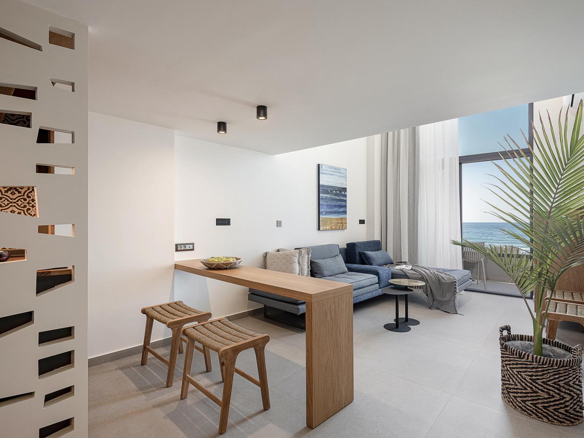 Superior Maisonette Suite Direct Sea View