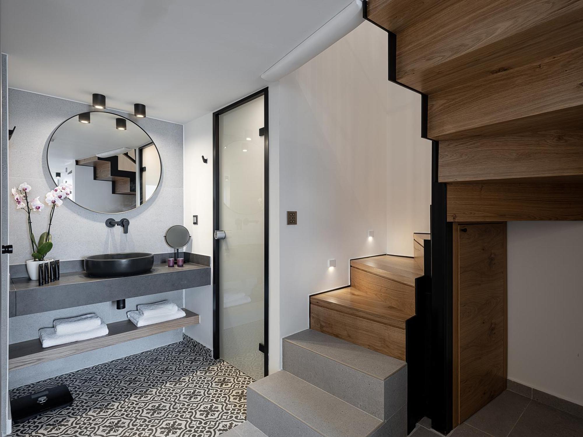 Superior Maisonette Suite Direct Sea View